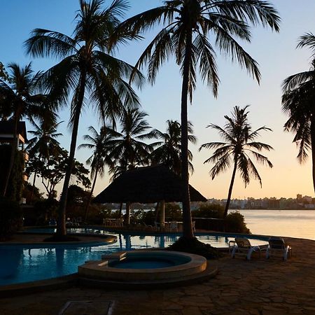 Tamarind Village Hotel Apartments Mombasa Exteriér fotografie